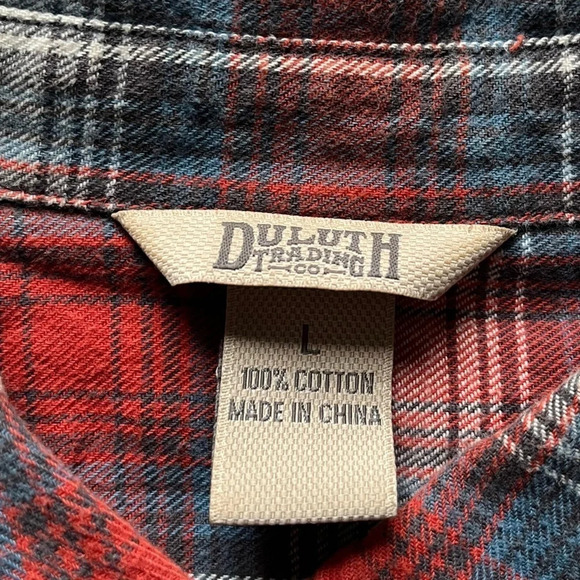 Duluth Trading Company plaid flannel shirt button front red blue large - Picture 2 of 5